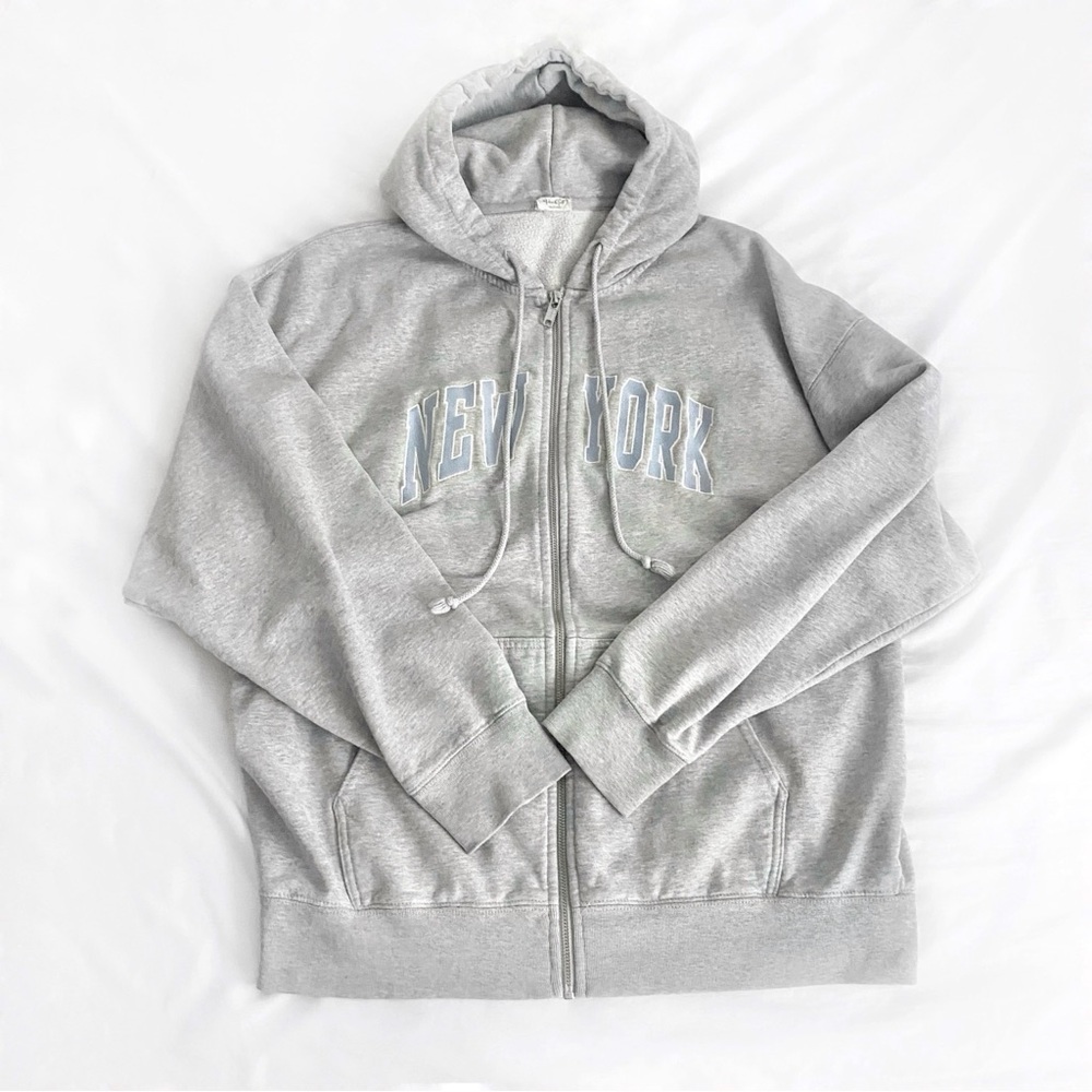 Brandy Melville Christy Hoodie